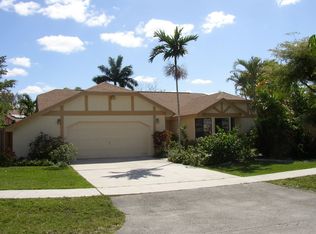 734 SW 157th Ter, Fort Lauderdale, FL 33326