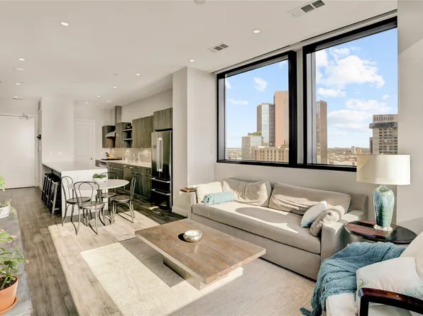 1211 Caroline St Unit 1804, Houston, TX 77002