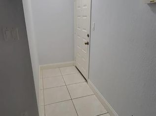 313 Gardens Dr APT 104, Pompano Beach, FL 33069