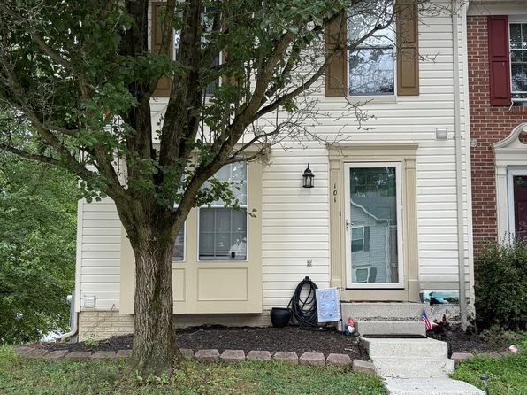 101 Paden Ct