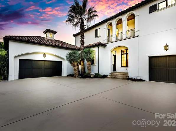 6330 Saint Stephen Ln, Charlotte, NC 28210