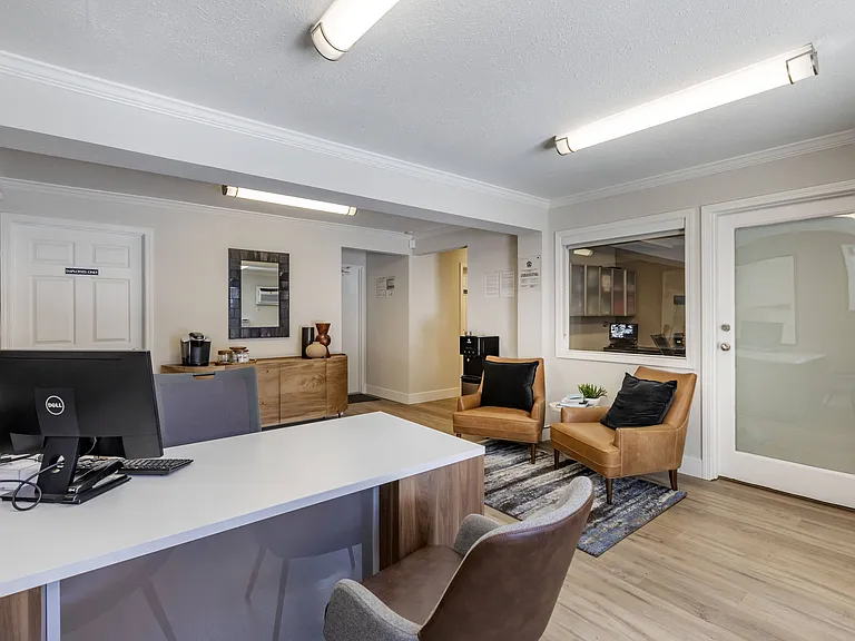 Northview-Southview Apartment Homes — Photo 20