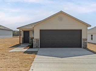 7017 Potomac Trl, Bauxite, AR 72011