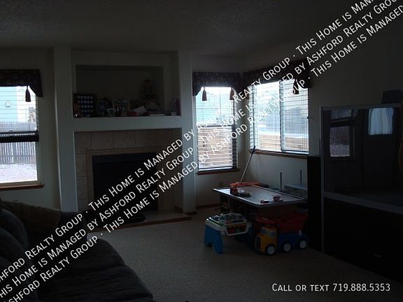 4th image of 2301 Springside Dr