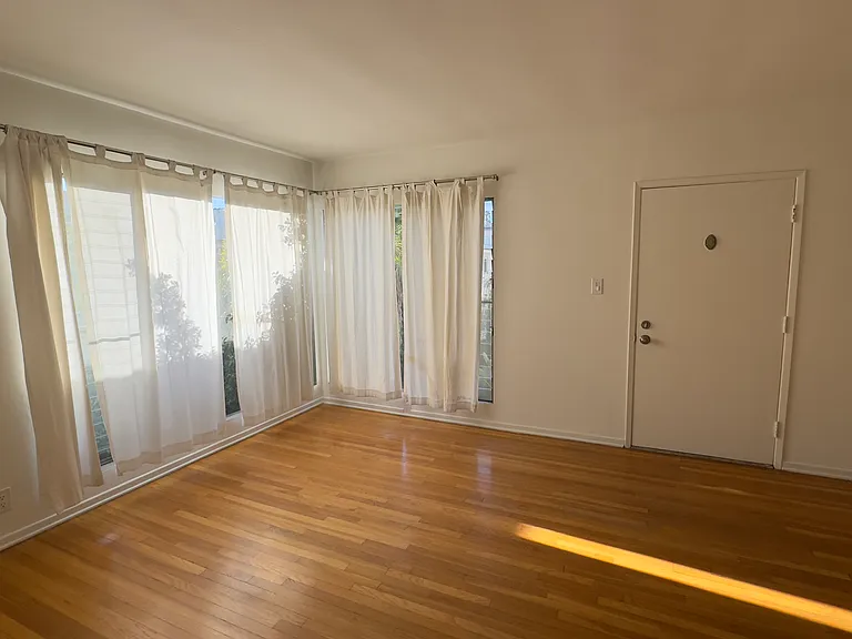 3009 Arizona Ave #6 — Photo 6