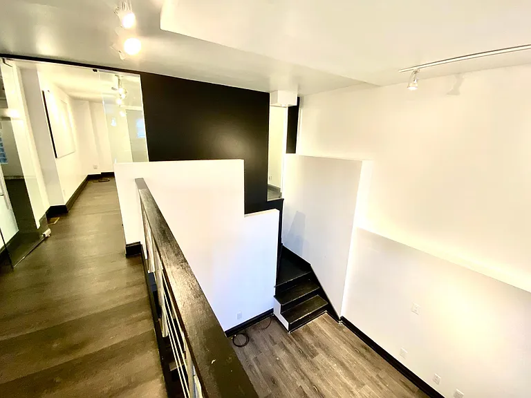 1823 Spring Garden St #1 — Photo 4