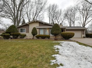 9900 W Beechwood Ave, Milwaukee, WI 53224