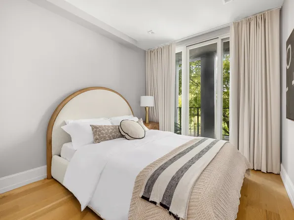 246 Maple Street image 9 of 14