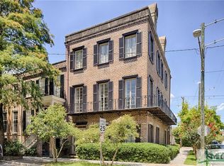 433 Tattnall St, Savannah, GA 31401