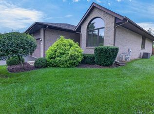 6628 Timberline Ln, Rockford, IL 61108