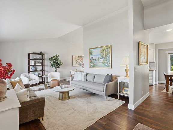 2nd image of 11865 S Maple Ridge Rd E