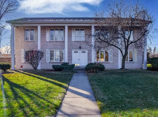 1430 Camellia Dr, Munster, IN 46321