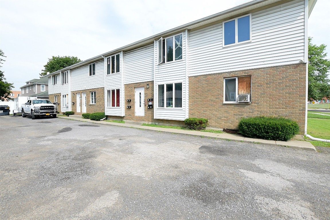 32 Broome St, Binghamton, NY 13903 Zillow