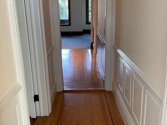 2nd image of 308 Chattanooga St