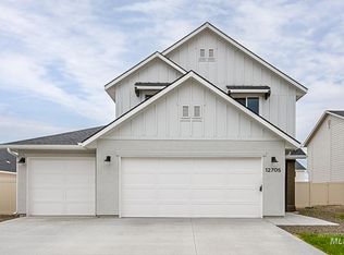 10545 W Garganey Dr, Star, ID 83669