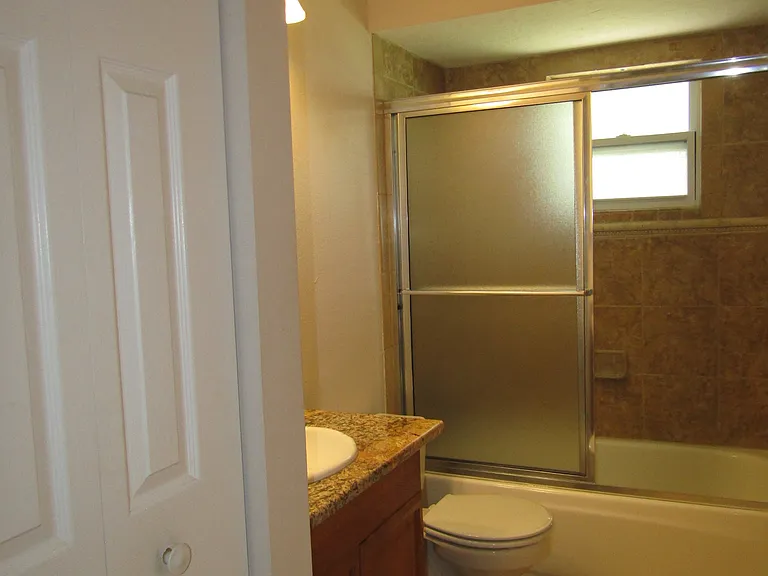 2624 Valencia Rd — Photo 26