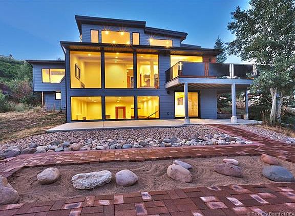 2nd image of 8958 Northcove Dr