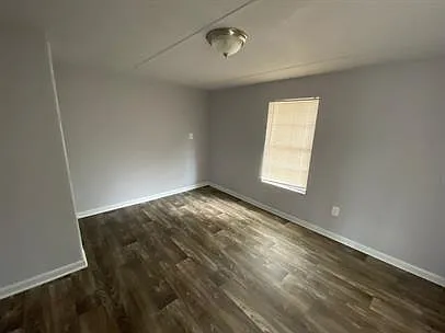 30 Winston Way