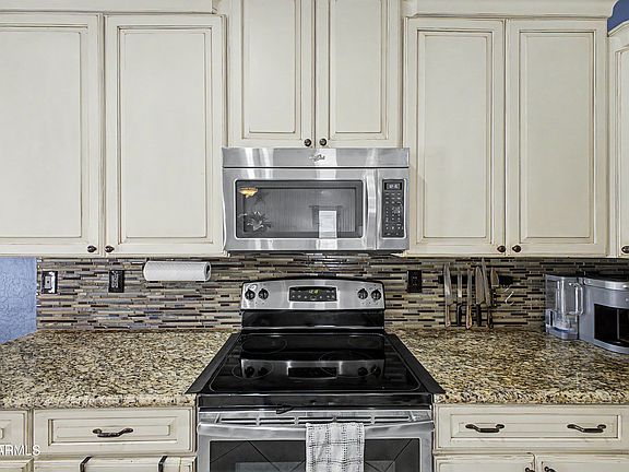 4th image of 10032 E LOS LAGOS VISTA Avenue