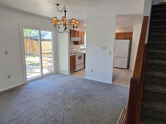 5th image of 317 Grouse Ct