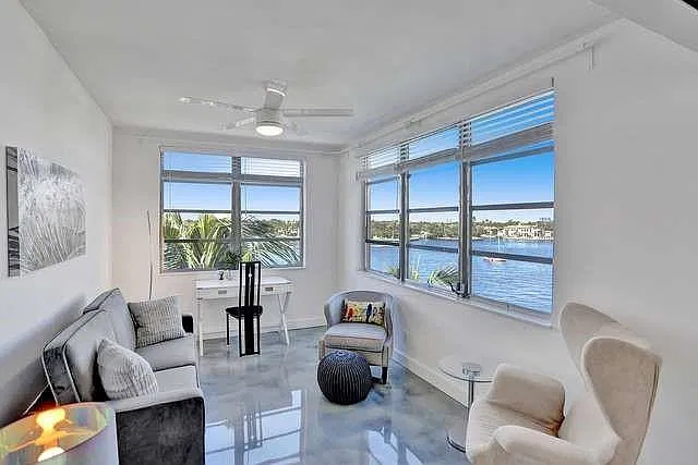 1 bed, 1.0 bath, 831 sqft, $4,000 — Photo 1