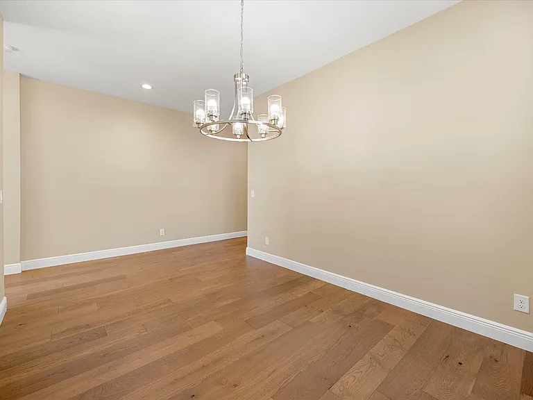 2049 Heart Lake Dr — Photo 61