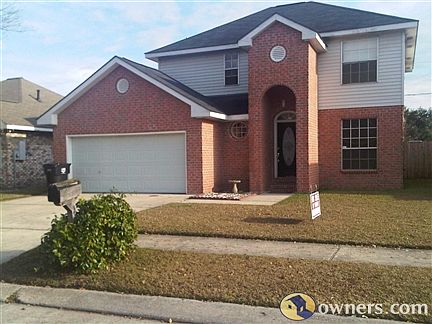 1st image of 334 River Village Dr
