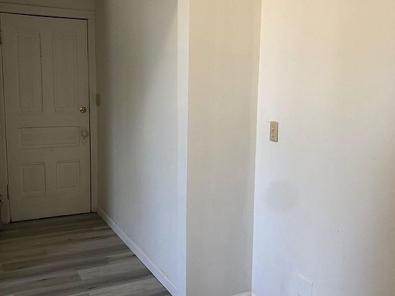 3rd image of 2222 10th St