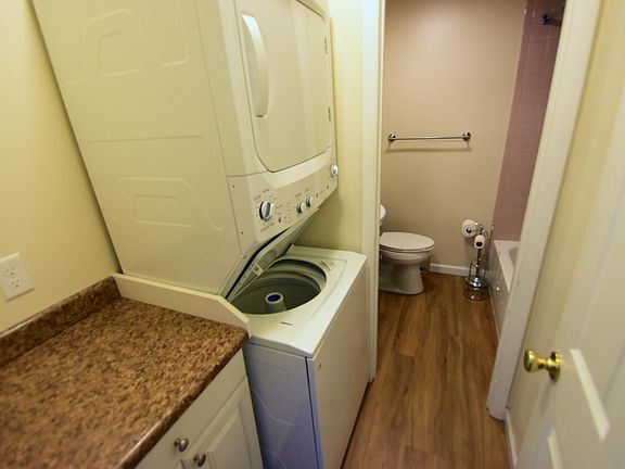 Laundry (Washer & Dryer inside of apartment)