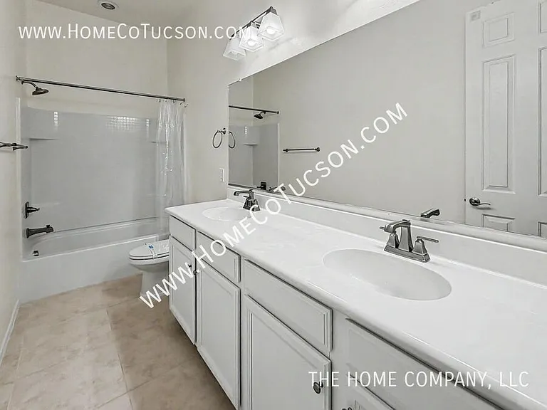 38628 S Running Roses Ln — Photo 25