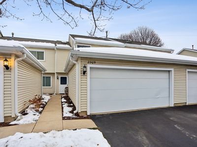 (Undisclosed Address), Naperville, IL, 60563