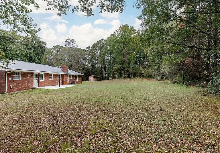 1110 Maple Cir — Photo 27