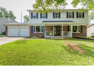 4025 Southbridge Dr, Saint Peters, MO 63376