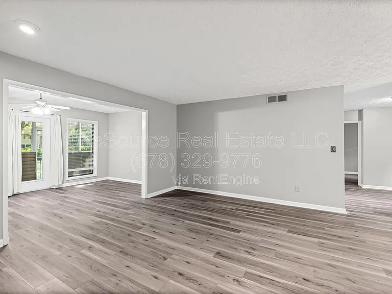 806 Wynnes Ridge Cir SE — Photo 15