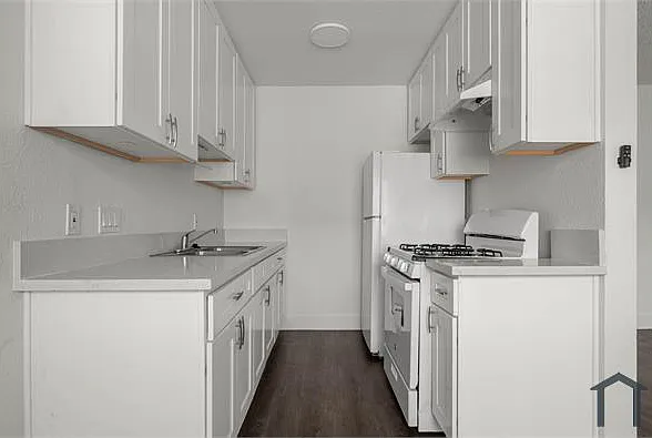 1 bed, 650 sqft, $2,289 — Photo 3