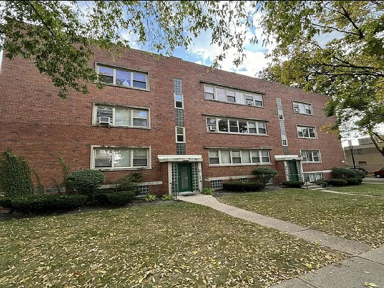 203 Custer Ave #2 — Photo 5