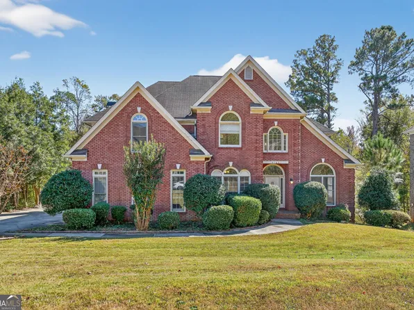 4165 Brooks Mill Dr, Lithonia, GA 30038