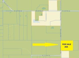 21175 Waverly Rd, Gardner, KS 66030