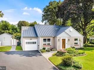 1815 Midfield Rd, Feasterville Trevose, PA 19053