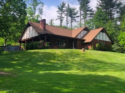 359 Boyce Dr, Chester, WV, 26034