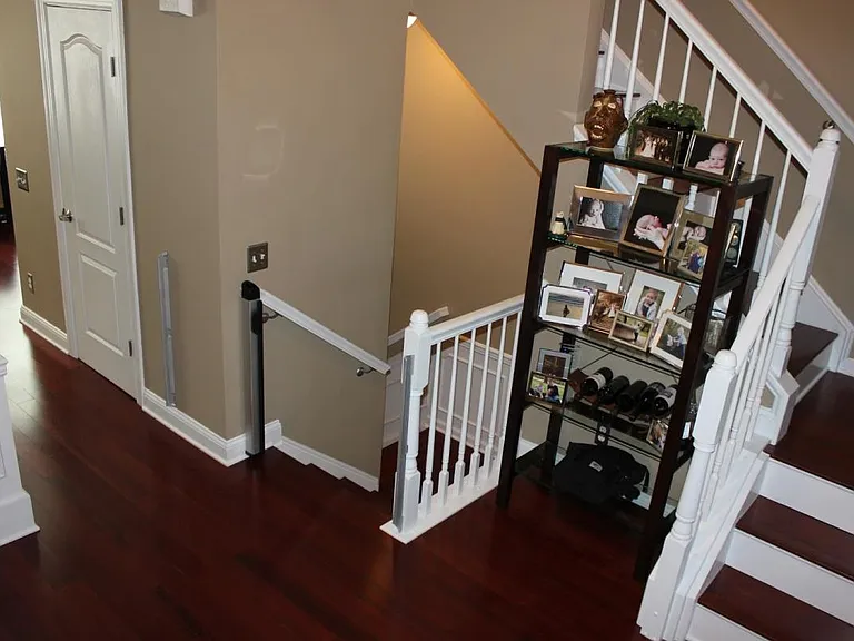 2nd Floor Hall