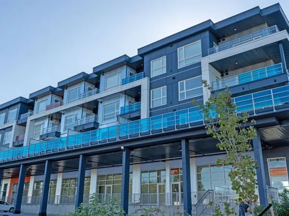 8496 120th St, Surrey, BC V3W 3N4