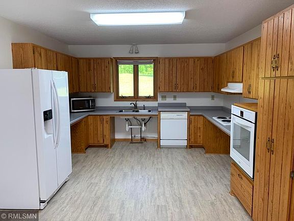 3rd image of 2120 S Brookview Dr