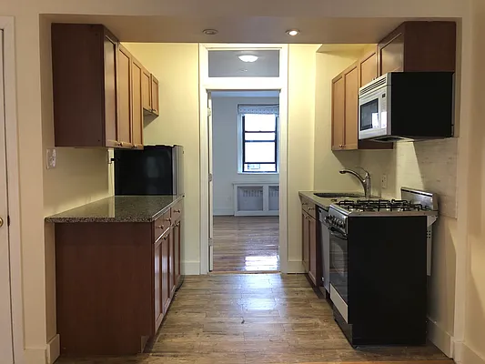 Rented by Immac Realty | media 19