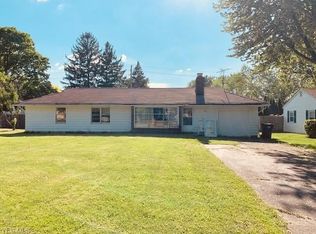 200 Larchwood Dr, Painesville, OH 44077