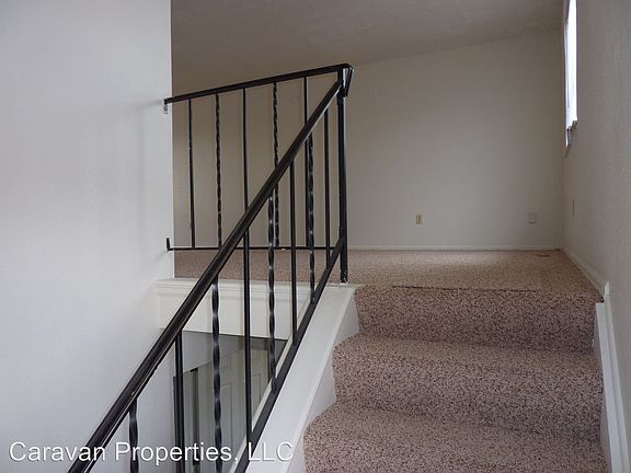 2nd image of 1019 Keith Dr