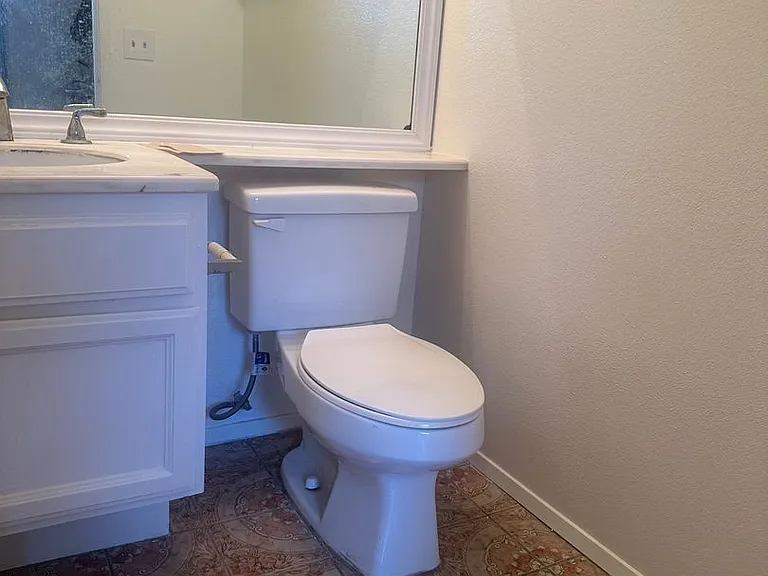 14430 Pickwick Ln — Photo 15