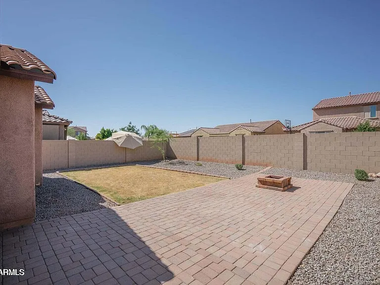 10786 W Yearling Rd — Photo 21
