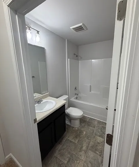 736 Landmark Cv — Photo 7