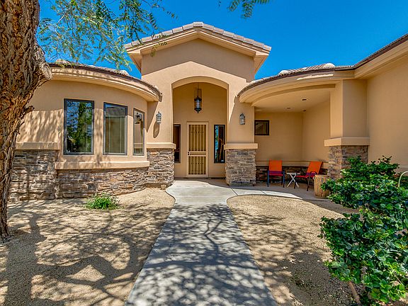 3rd image of 16192 W Saguaro View Dr
